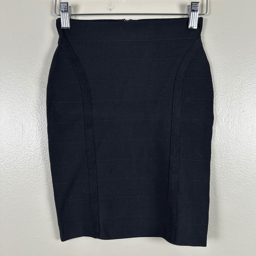 Guess Women's Size S Mini Skirt Black‎ Bandage Bodycon Ribbed Knit Cocktail